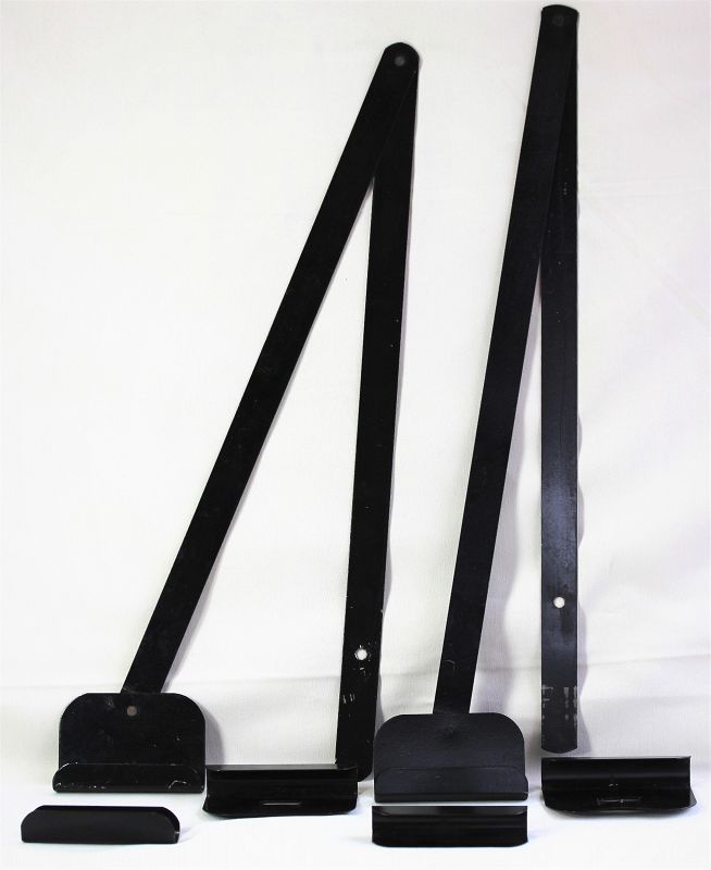 Japanese black lacquer on metal 4 panel 33&quot; high screen hanger