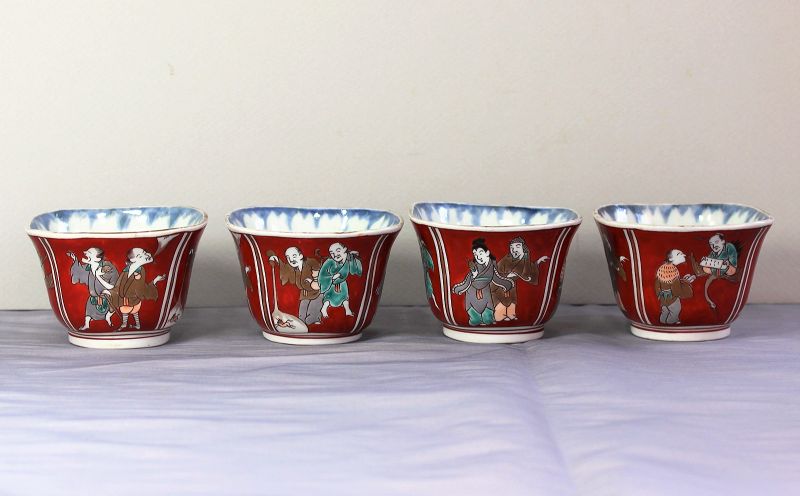4 Japanese Imari Porcelain Soba Noodle Cups, Comical Figure design