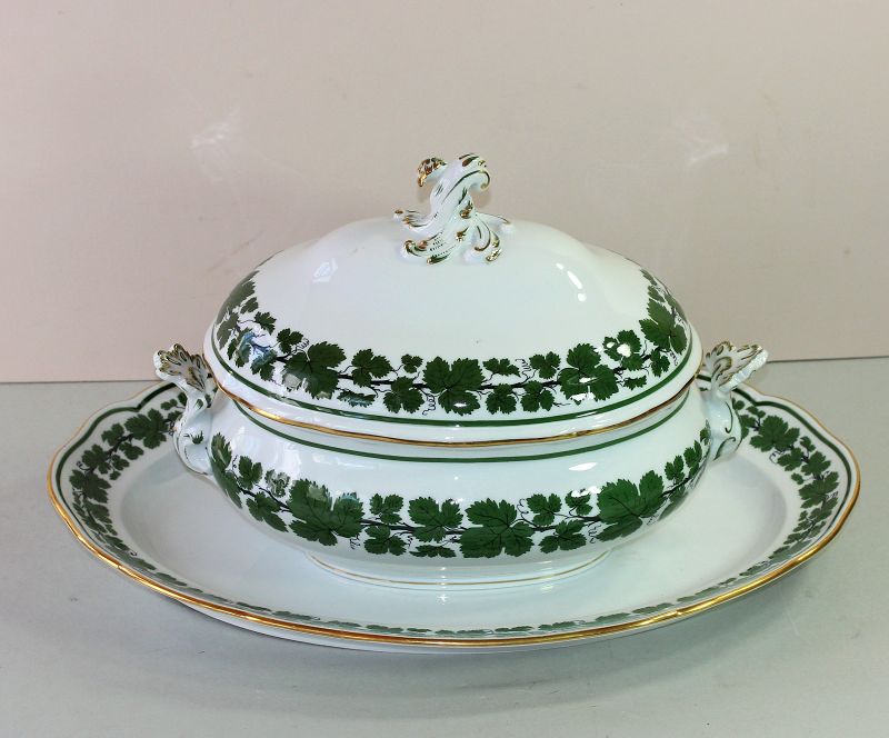 German Meissen Green Ivy Porcelain Soup Tureen & matching Platter