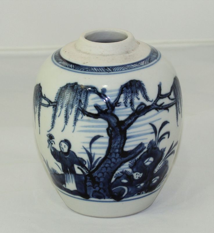 Chinese Porcelain Blue & White Tea Jar