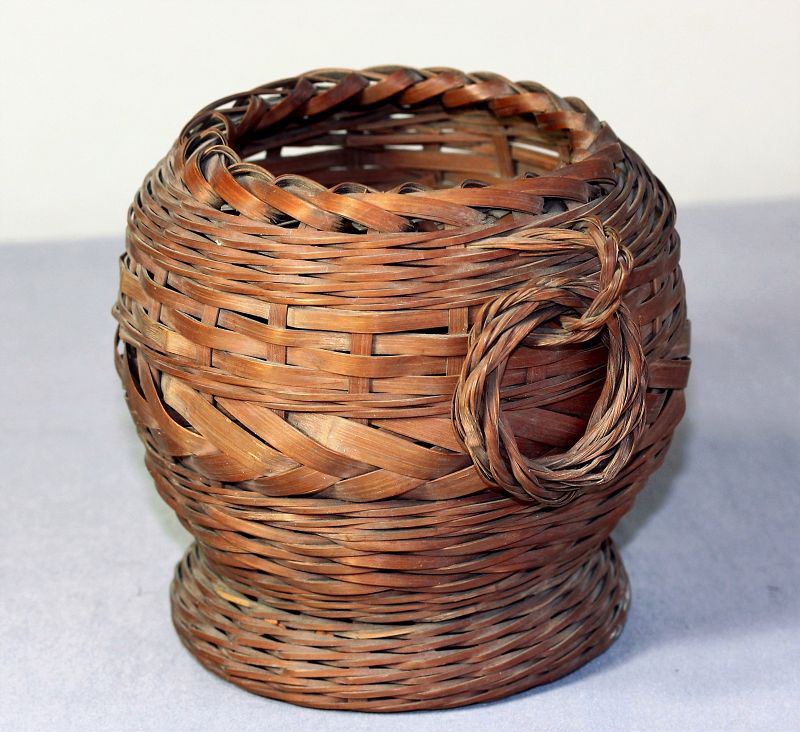 Japanese Ikebana flower woven Bamboo Basket