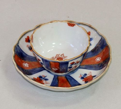 Chinese Export Imari pattern Porcelain Tea Bowl & Saucer, 18th C.