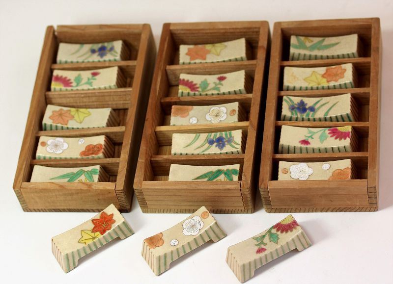 Japanese Earthenware 18 pieces Chopstick & Spoon Rest, in signed Box