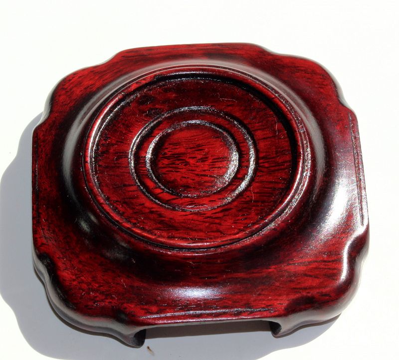 Chinese Rosewood Small Square Bottom Round top stand, Hong Kong made