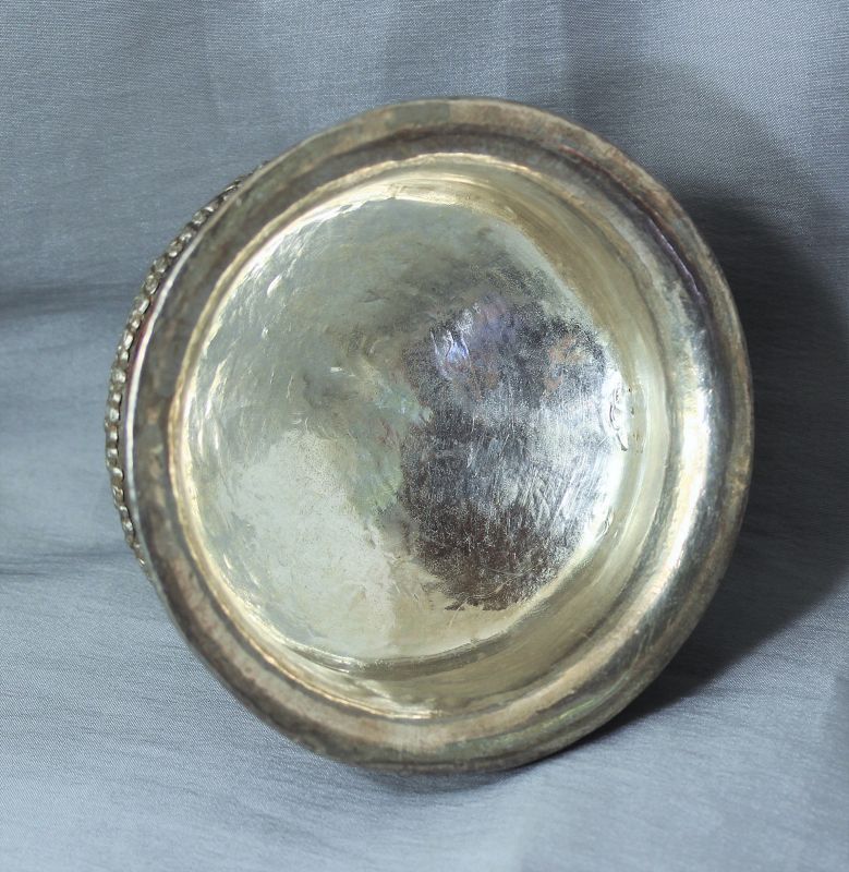 Tibetan Himalayan Hard Silver Burlwood Tea Bowl, Shell design