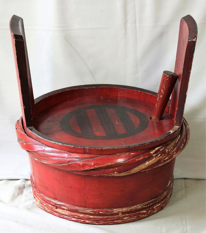 Japanese Red Lacquer on wood large Sake Barrel