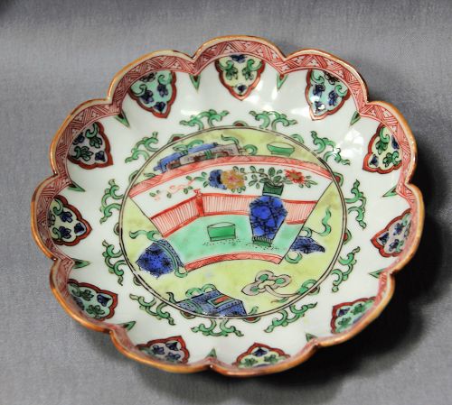 18th C. Chinese Kangxi period Famille Verte Porcelain Deep Dish