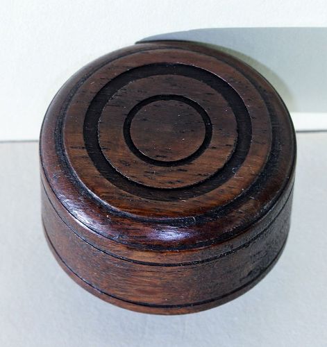 Chinese carved Wooden round Top or Cover for Tea Caddy