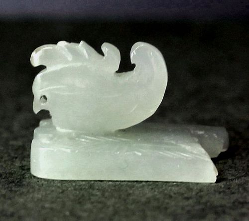 Chinese Nephrite Jade Bird on Stand, etched eesign