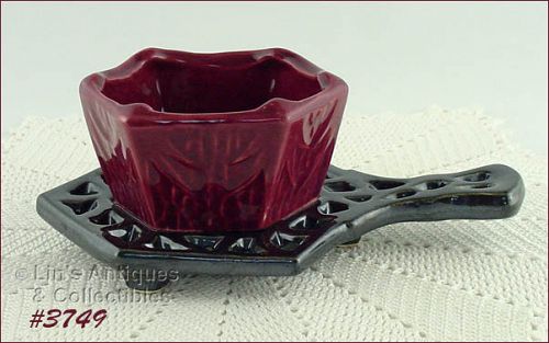 McCoy Pottery Trivet Maroon Planter