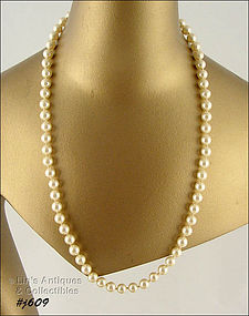 BEAUTIFUL EXCELLENT QUALITY FAUX PEARL NECKLACE