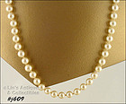 BEAUTIFUL EXCELLENT QUALITY FAUX PEARL NECKLACE