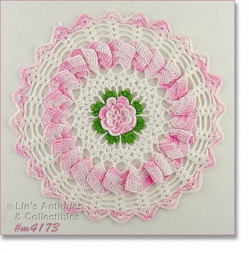 VINTAGE CROCHET DOILY WITH PINK FLOWER CENTER