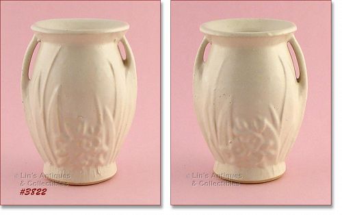 McCOY POTTERY 6 1/2" MATTE WHITE VINTAGE STONEWARE VASE