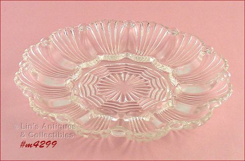 VINTAGE GLASS DEVILED EGG PLATE