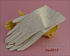 WHITE LEATHER GLOVES (SIZE 6 ½)