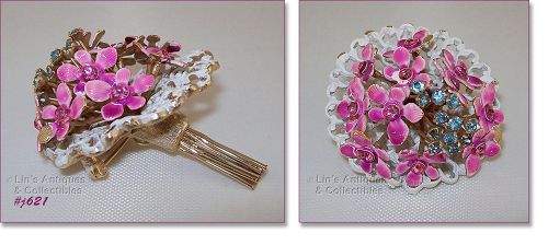 HATTIE CARNEGIE BOUQUET OF FLOWERS PIN/BROOCH