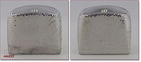 WHITING DAVIS VINTAGE SILVER COLOR METAL MESH HANDBAG