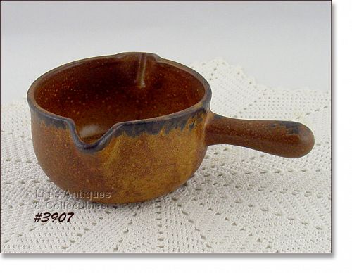 McCOY POTTERY VINTAGE CANYON DINNERWARE LINE GRAVY SERVER BOWL