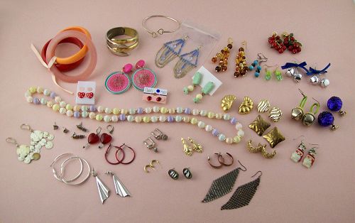 Vintage to New Costume Jewelry Lot 36 Pieces