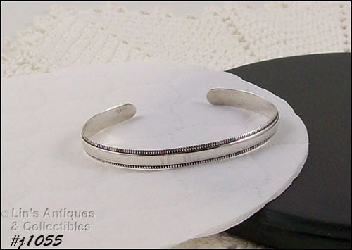 SILVER 925 CUFF BRACELET WITH BEADED EDGE