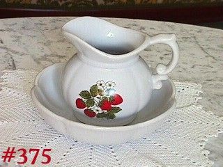 McCOY POTTERY STRAWBERRY COUNTRY VINTAGE PITCHER AND BOWL SET