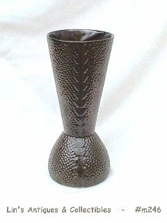 Shawnee Pottery Medallion Vase Mint Condition