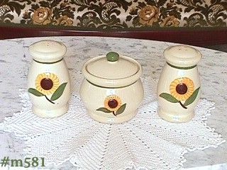 Shawnee Pottery Sunflower Line Shaker Set and Sugar