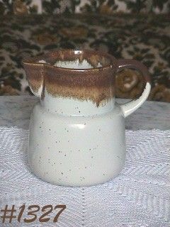 McCOY POTTERY VINTAGE GRAYSTONE 6 INCH TALL PITCHER