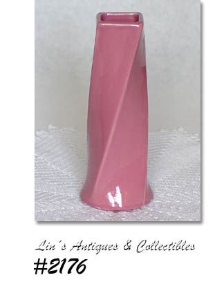 McCOY POTTERY PINK TWIST BUD VASE 6 1/2" TALL