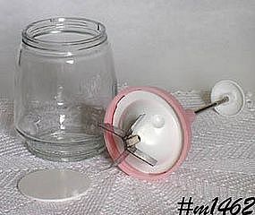 RETRO -- FOOD CHOPPER WITH PINK LID