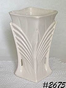 McCOY POTTERY -- ART DECO VASE (WHITE)