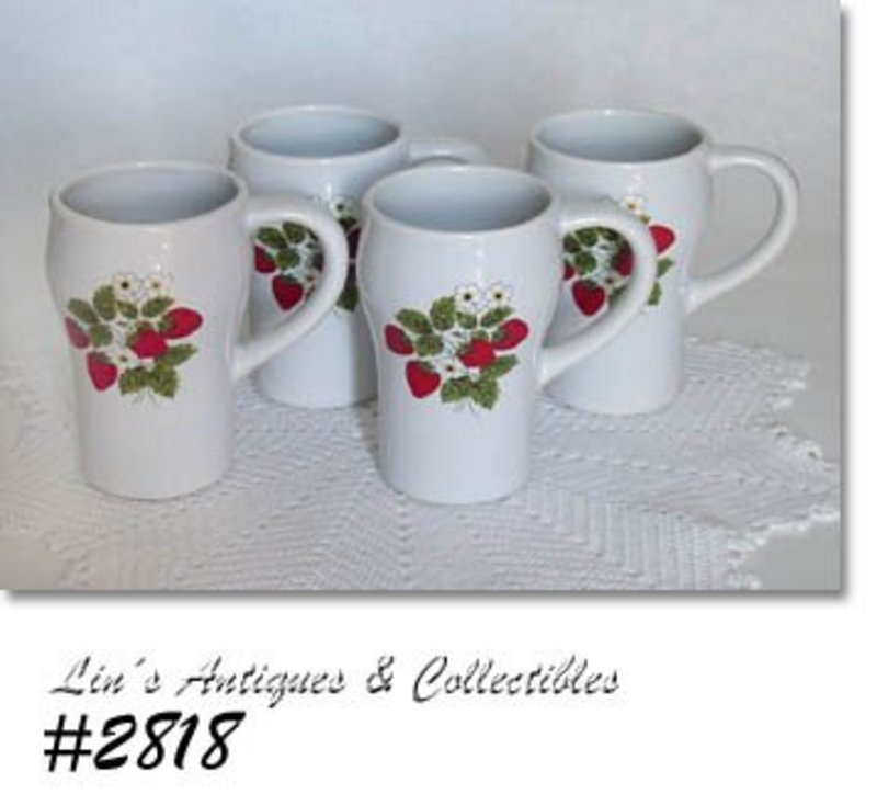 McCoy Strawberry Country Tall Mugs Set of 4