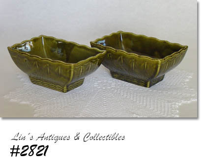 McCOY POTTERY -- PAIR OF MATCHING PLANTERS IN MINT CONDITION