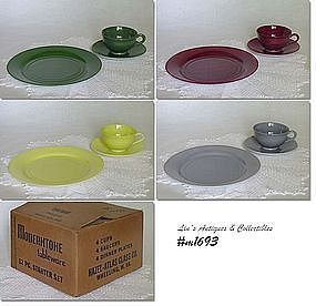 HAZEL ATLAS MODERNTONE OVIDE DINNERWARE SERVICE FOR 8 (MIB)!!!