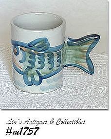 LOUISVILLE STONEWARE -- FISH HANDLE MUG