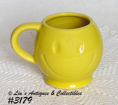 McCoy Pottery Smiley Happy Face Mug