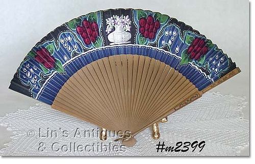 LADIES VINTAGE HAND-HELD FAN