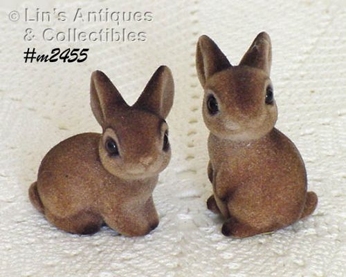 Vintage Josef Originals Pair of Bunny Figurines