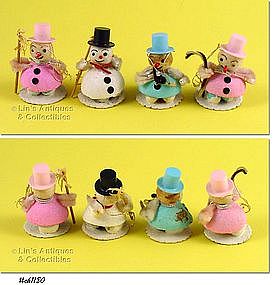 4 SNOWMEN ORNAMENTS