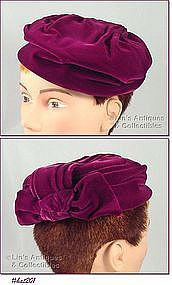 VINTAGE “JANE MORGAN EXCLUSIVE” VELVET HAT