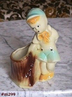 SHAWNEE POTTERY VINTAGE BOY AND STUMP MINT CONDITION PLANTER