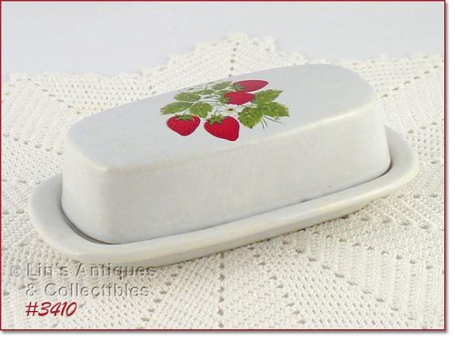 McCOY POTTERY STRAWBERRY COUNTRY COVERED BUTTER DISH
