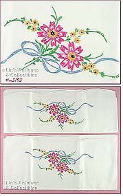 EMBROIDERED FLORAL BOUQUET PILLOWCASES