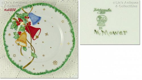 VINTAGE HUTSCHENREUTHER CHRISTMAS PLATE MARKED BAVARIA GERMANY