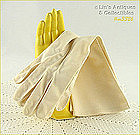 LADIES GLOVES (IVORY COLOR)