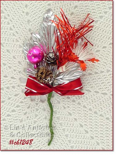 VINTAGE CHRISTMAS CORSAGE WITH SILVER LEAF PINE CONES GLASS ORNAMENT