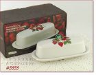 McCOY POTTERY STRAWBERRY COUNTRY BUTTER DISH MINT IN ORIGINAL BOX