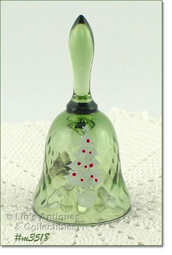 VINTAGE FENTON GLASS GREEN CHRISTMAS BELL