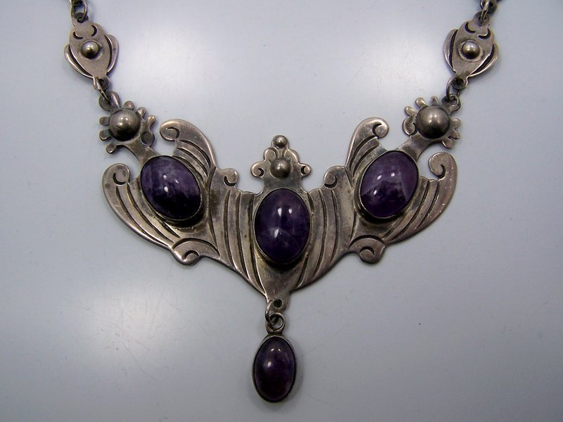 Amethyst Mexico City Vintage Mexican Silver Necklace